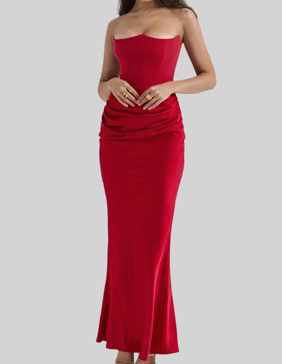 Viona - Strapless elegant maxi dress with sophisticated design