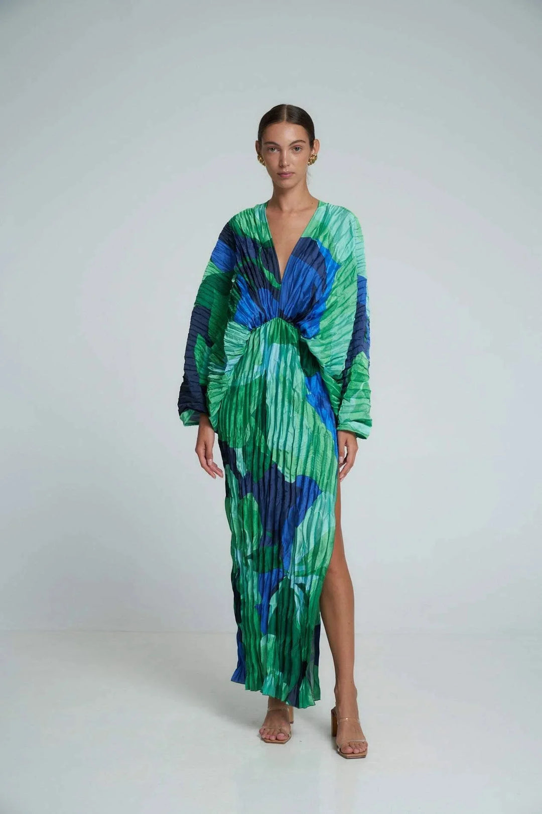 Green and blue V-neck kaftan with a trendy print, perfect for summer outings.